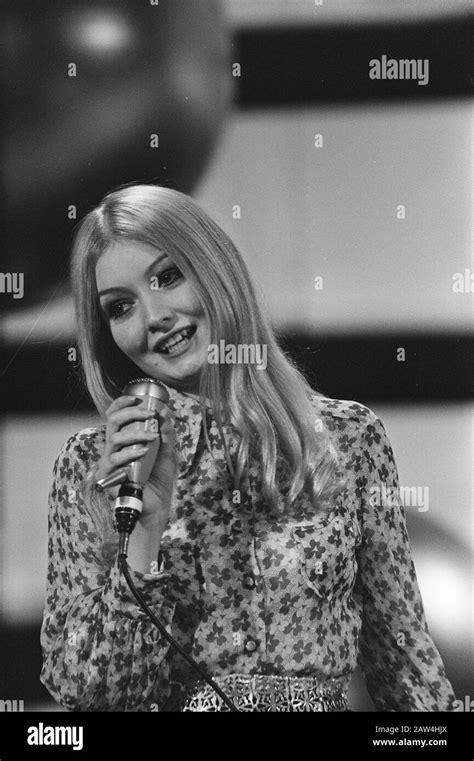 Mary hopkin hi